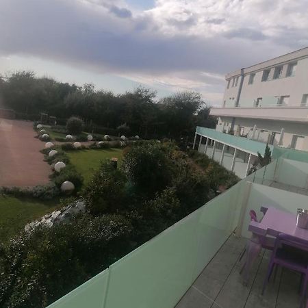 Appartamento A 20 Mt Dal Mare Calambrone Exterior photo