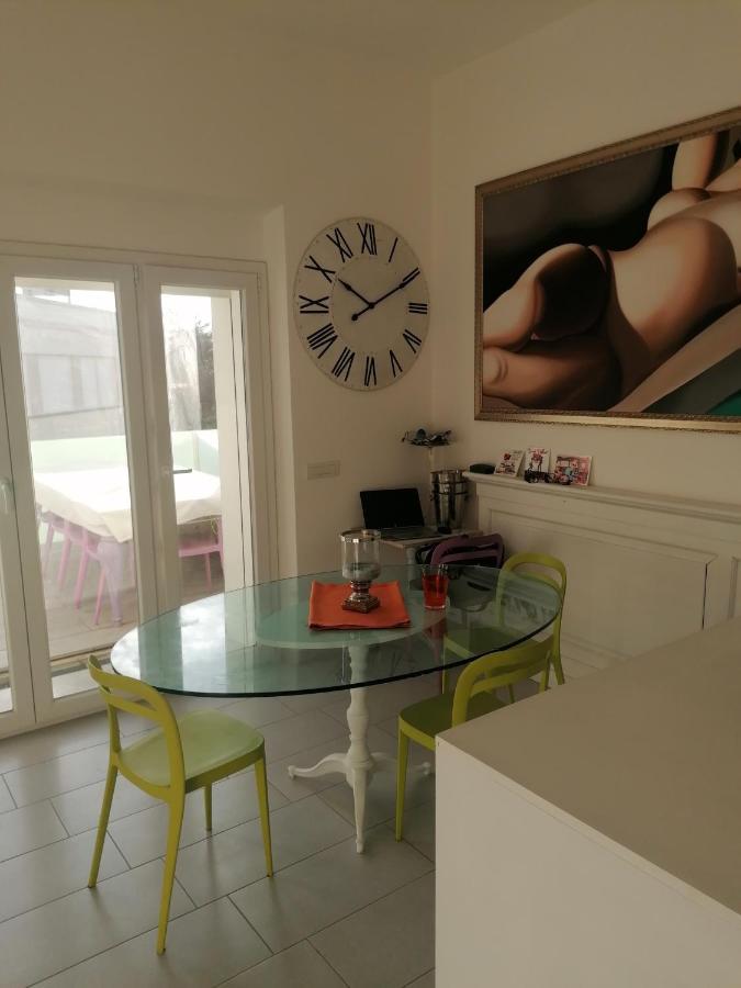 Appartamento A 20 Mt Dal Mare Calambrone Exterior photo